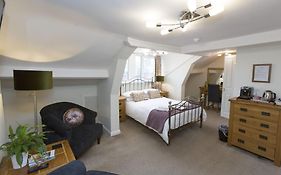 Rosslyn House